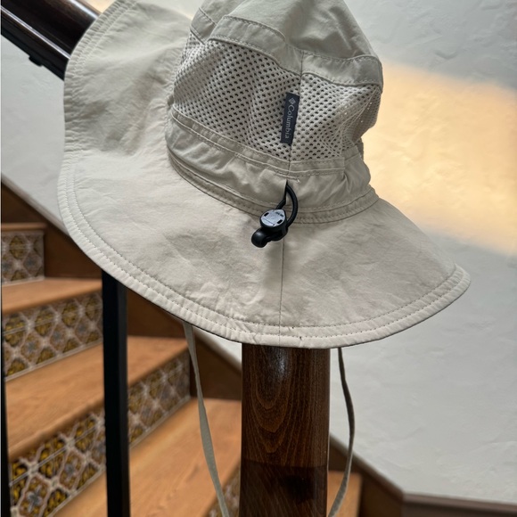 Columbia Bora Bora Booney II Unisex Sun Hat CU9107-160 Fossil Small - Picture 3 of 4